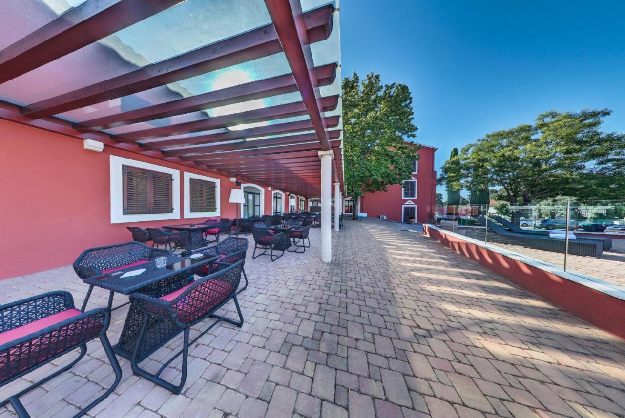 Hotel Villa Donat Sveti Filip i Jakov Esterno foto