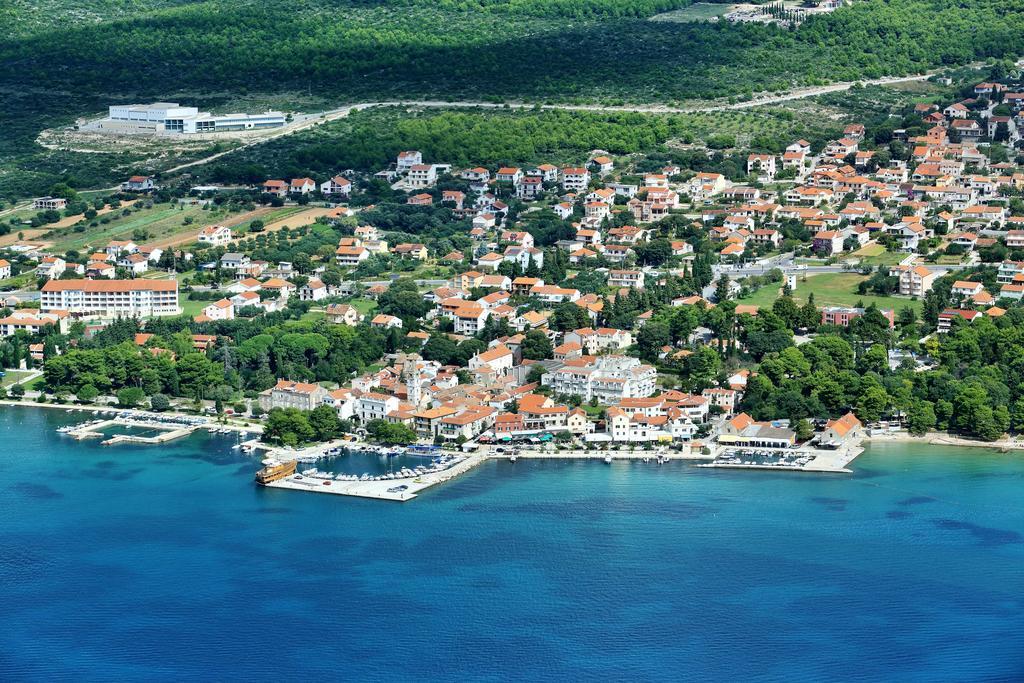 Hotel Villa Donat Sveti Filip i Jakov Esterno foto