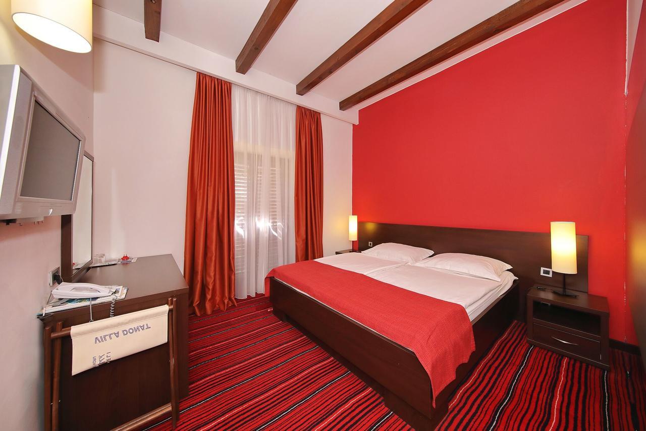 Hotel Villa Donat Sveti Filip i Jakov Esterno foto