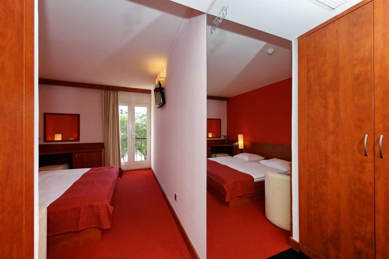 Hotel Villa Donat Sveti Filip i Jakov Esterno foto